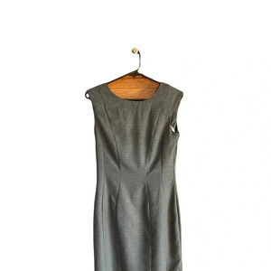 H&M gray sleeveless dress scoop neck size 8